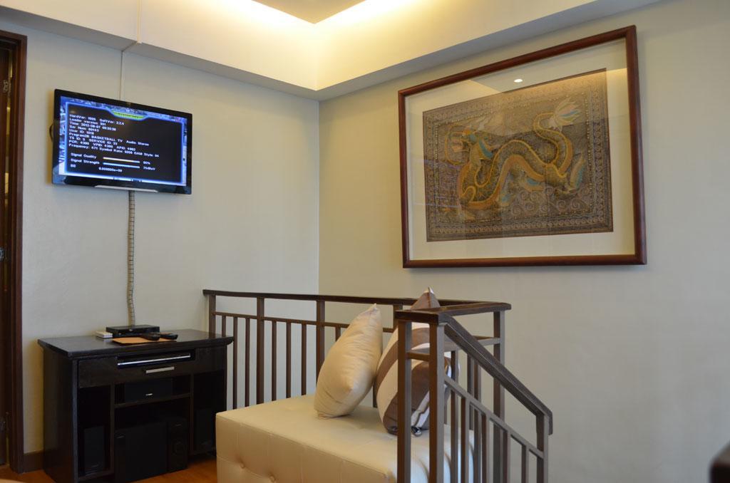 Apartamento Eton Parkview Makati City Exterior foto