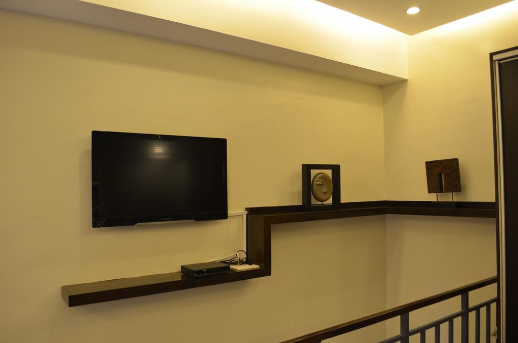 Apartamento Eton Parkview Makati City Exterior foto